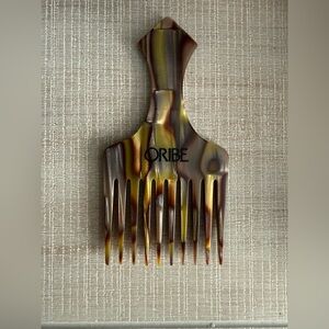 Oribe Hair Pick